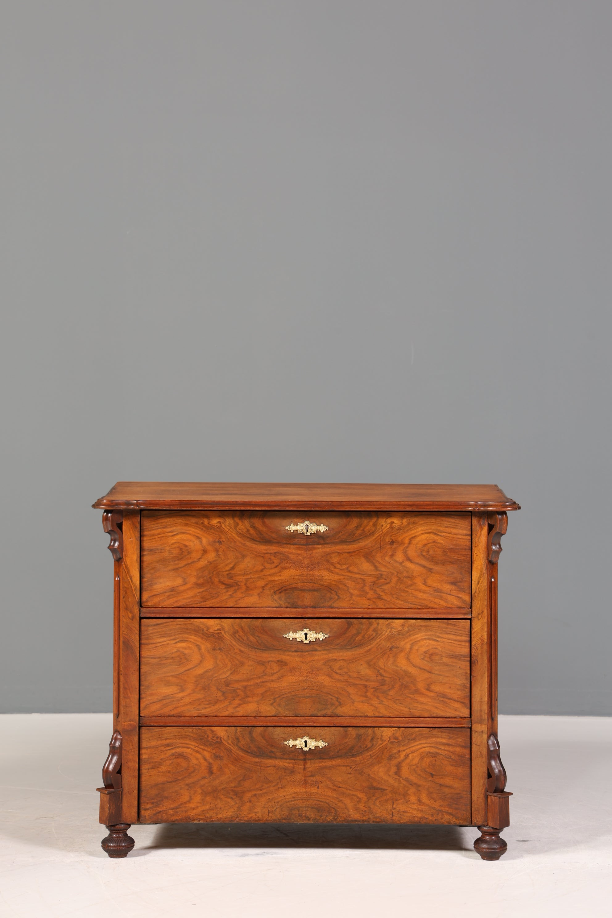 Wunderschöne Louis Philippe Kommode Gründerzeit Sideboard um 1880 Schubladenkommode Wäschekommode