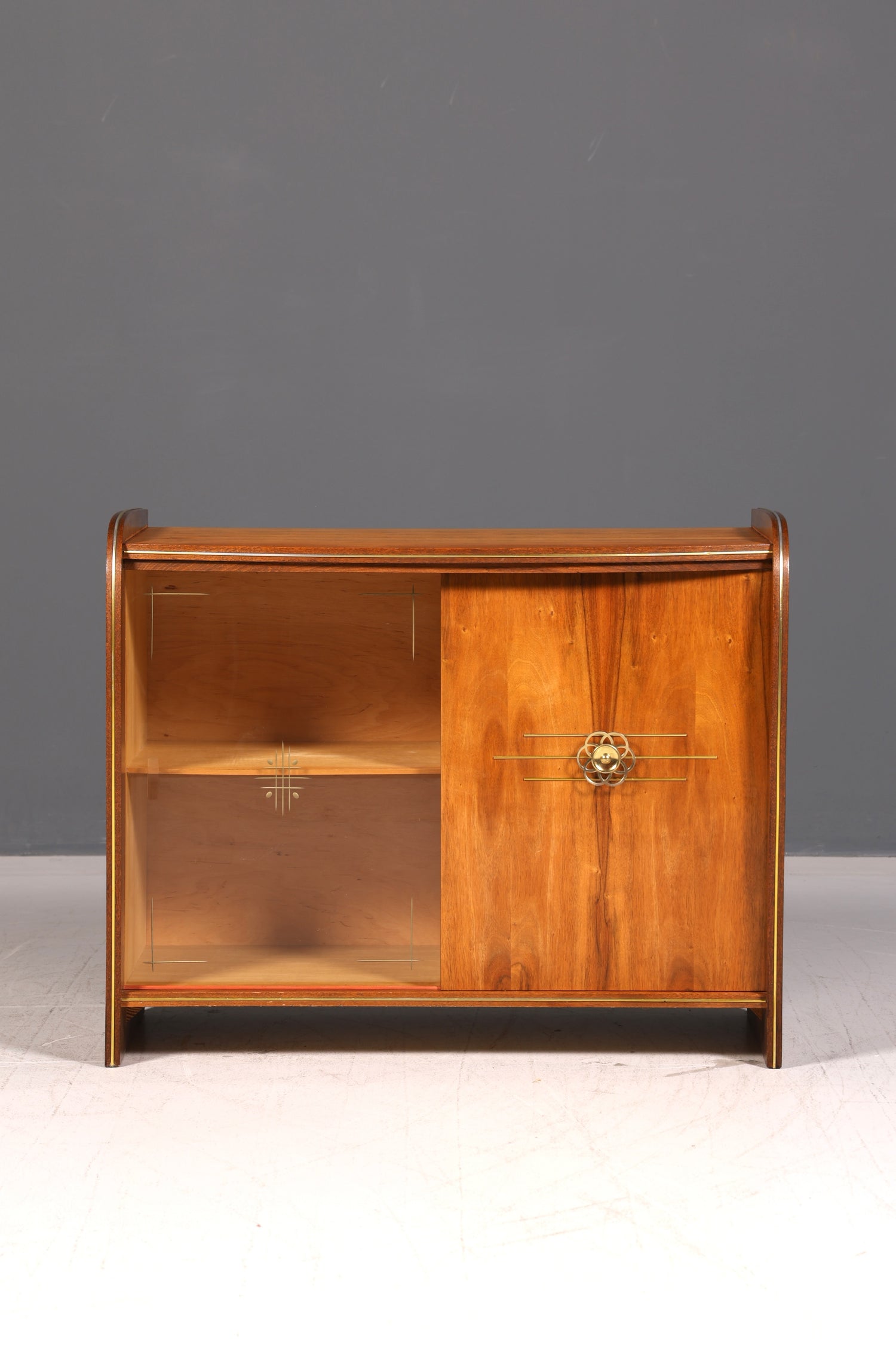 Wunderschöne Mid Century Vitrine Retro Barschrank Vintage Bar Schrank Sideboard Echt Holz 60er