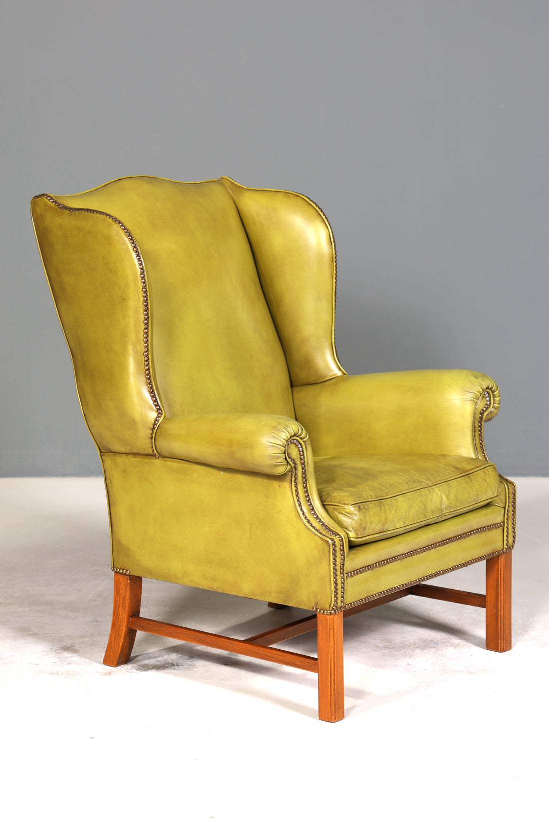 Wunderschöner Englischer Ohrenbacken Sessel Englisch Leder Herrensessel UK Armlehnsessel 2 von 2