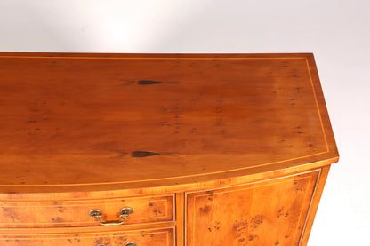Wunderschönes Englisches Reprodux Bevan Funnell Sideboard echt Holz Schrank Antik Stil Buffetschrank Kommode