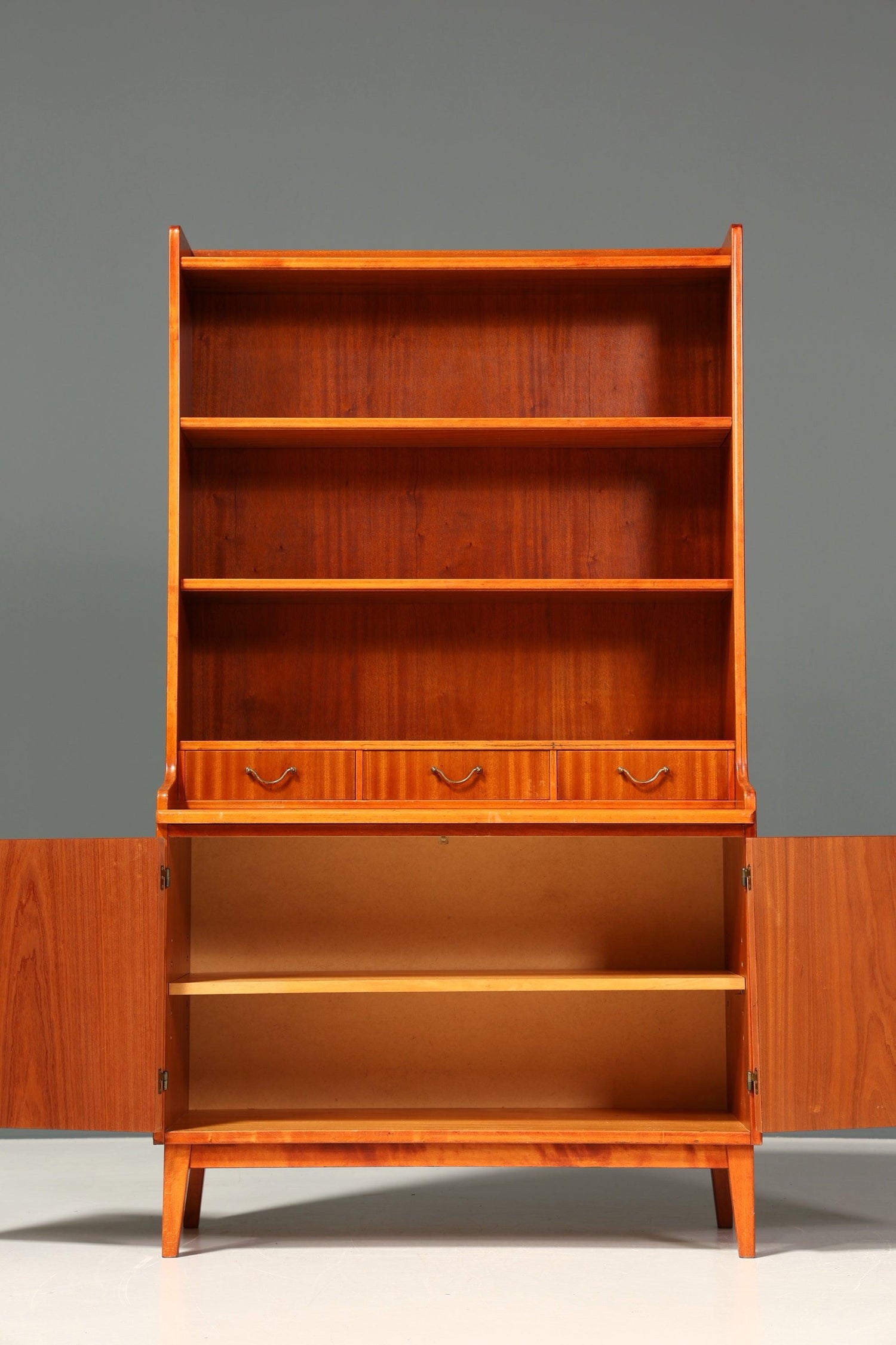 Stilvoller Mid Century Schrank &quot;Made in Denmark&quot; Highboard Sekretär Holz Regal Skandinvisches Design