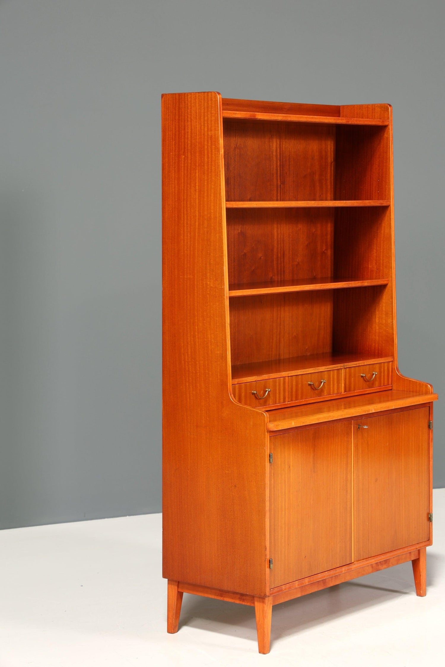 Stilvoller Mid Century Schrank &quot;Made in Denmark&quot; Highboard Sekretär Holz Regal Skandinvisches Design