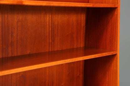 Stilvoller Mid Century Schrank &quot;Made in Denmark&quot; Highboard Sekretär Holz Regal Skandinvisches Design