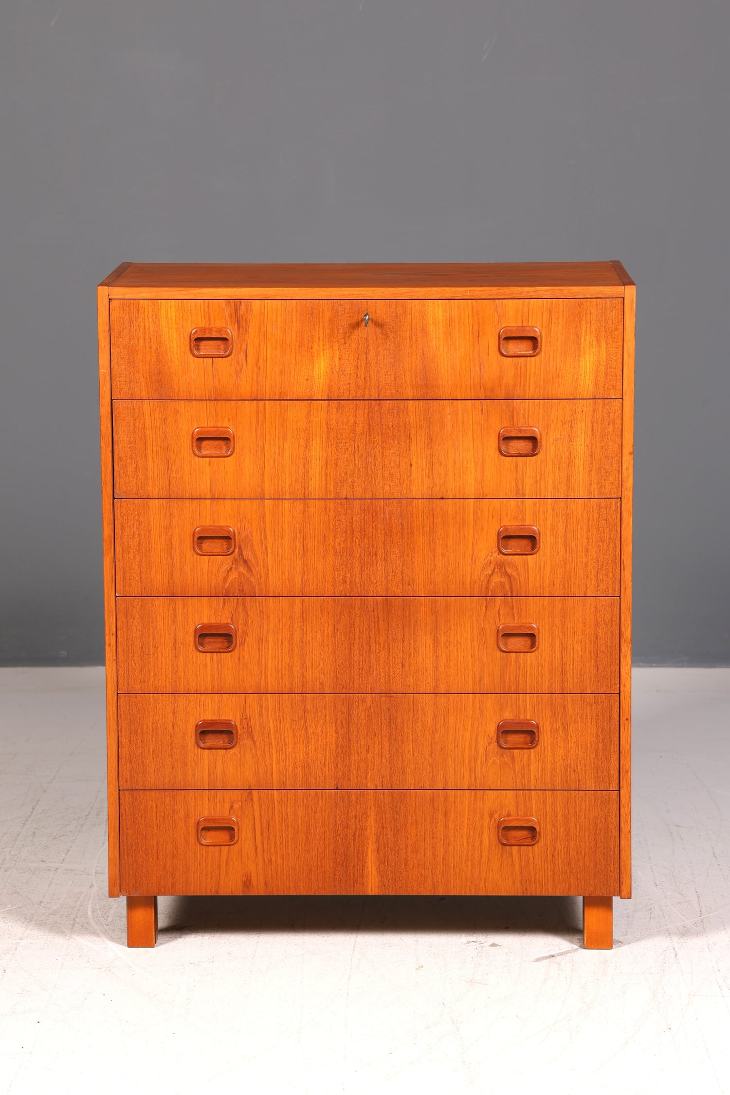 Wunderschöne Mid Century Kommode Teak Danish Design Vintage Vertiko 60s 70s Schrank Schubladenkommode Holz Retro