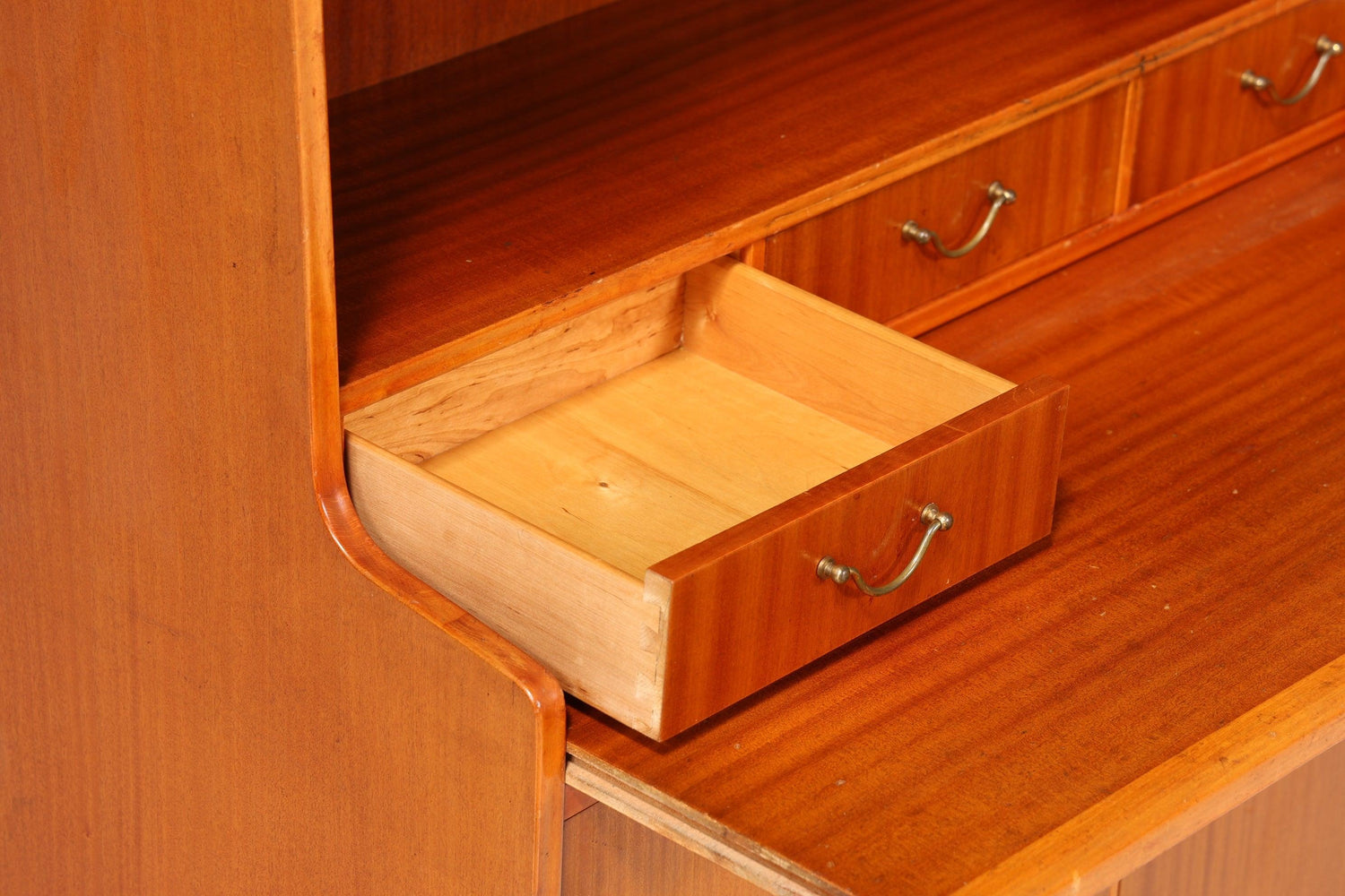 Stilvoller Mid Century Schrank &quot;Made in Denmark&quot; Highboard Sekretär Holz Regal Skandinvisches Design