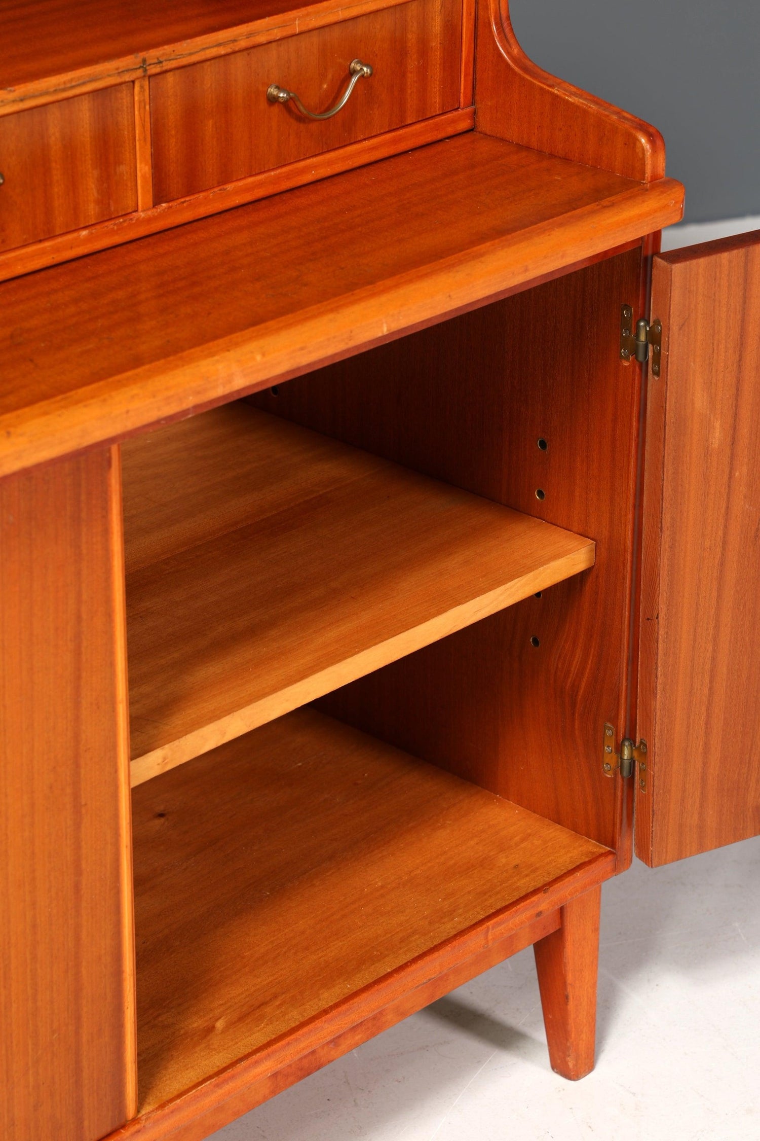 Stilvoller Mid Century Schrank &quot;Made in Denmark&quot; Highboard Sekretär Holz Regal Skandinvisches Design