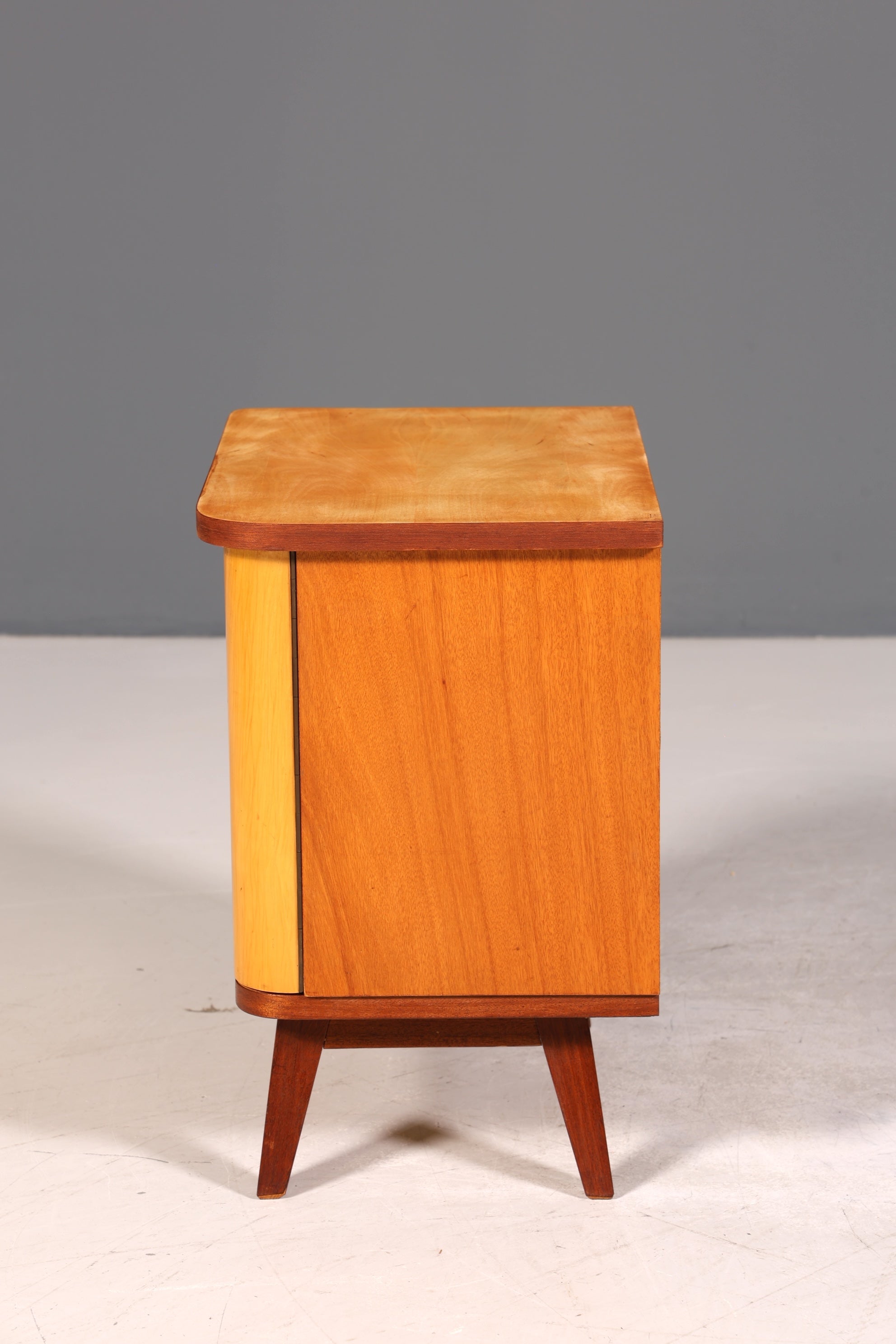 Wunderschöner Mid Century Nachttisch Kommode Vintage 60s Schrank Nachtschrank 2 von 2