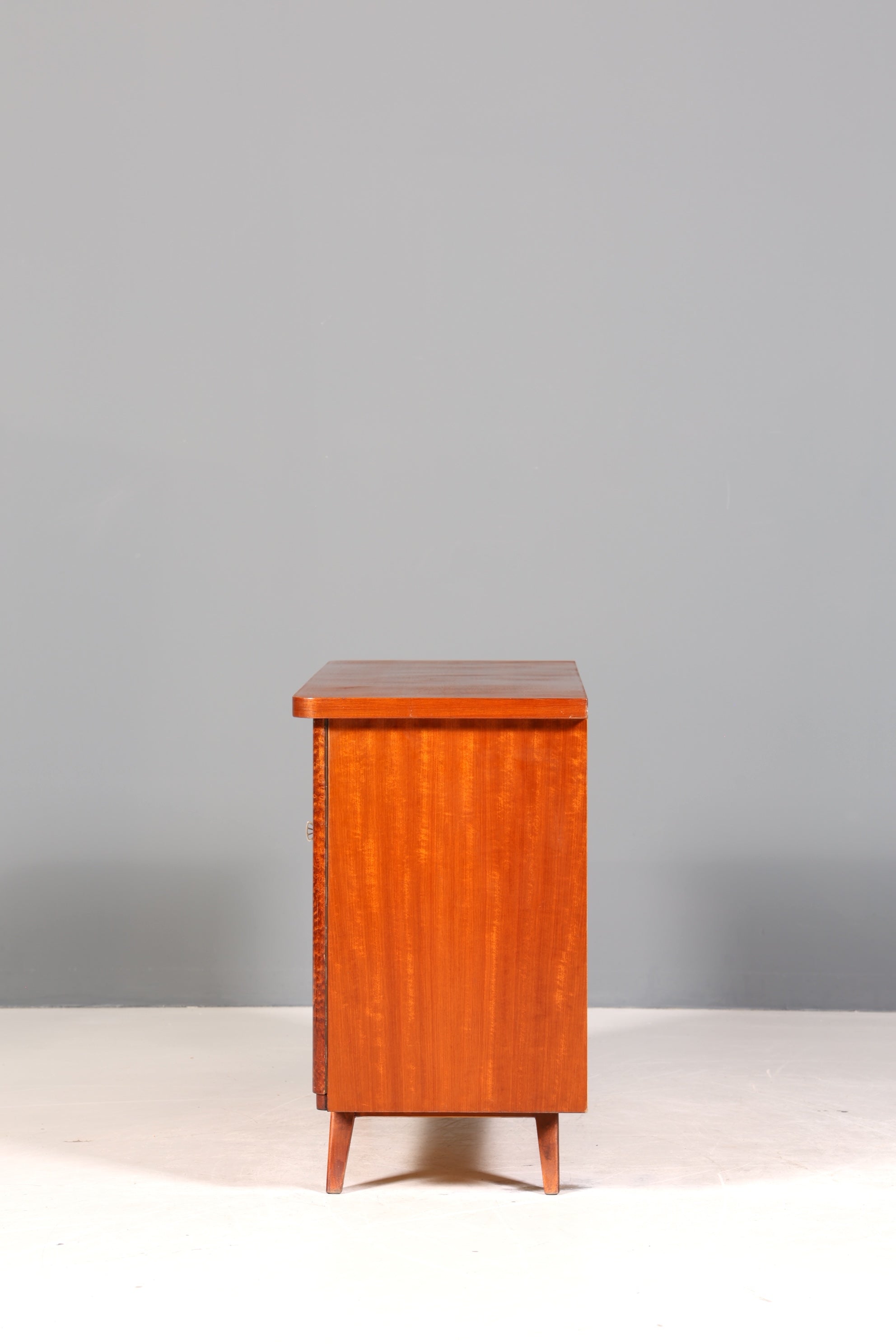 Wunderschöner Mid Century Schrank Vintage TV Schrank Retro Kommode 60s Sideboard