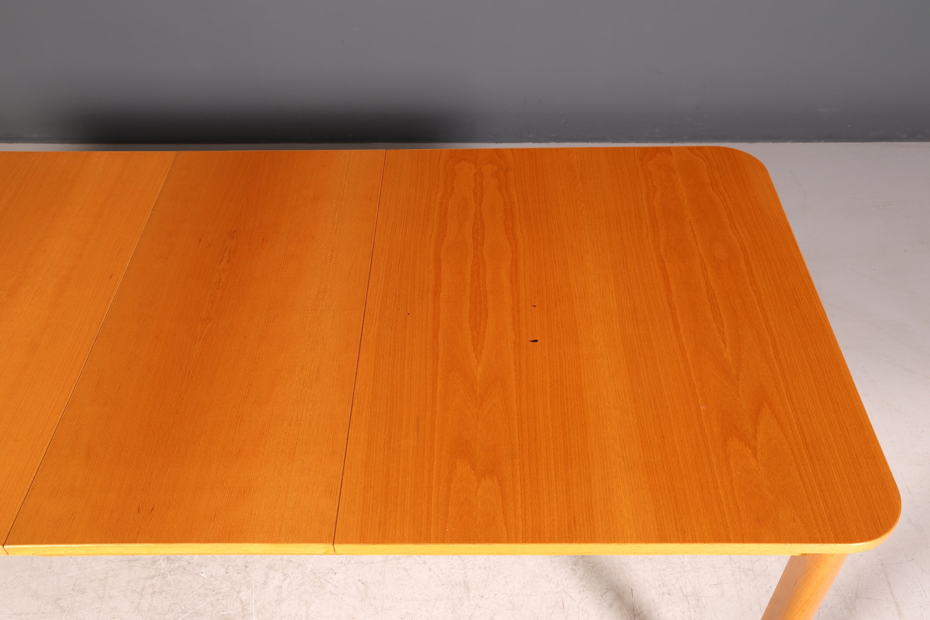 Schlichter Mid Century Esstisch ausziehbarer Vintage Tisch Retro Küchentisch
