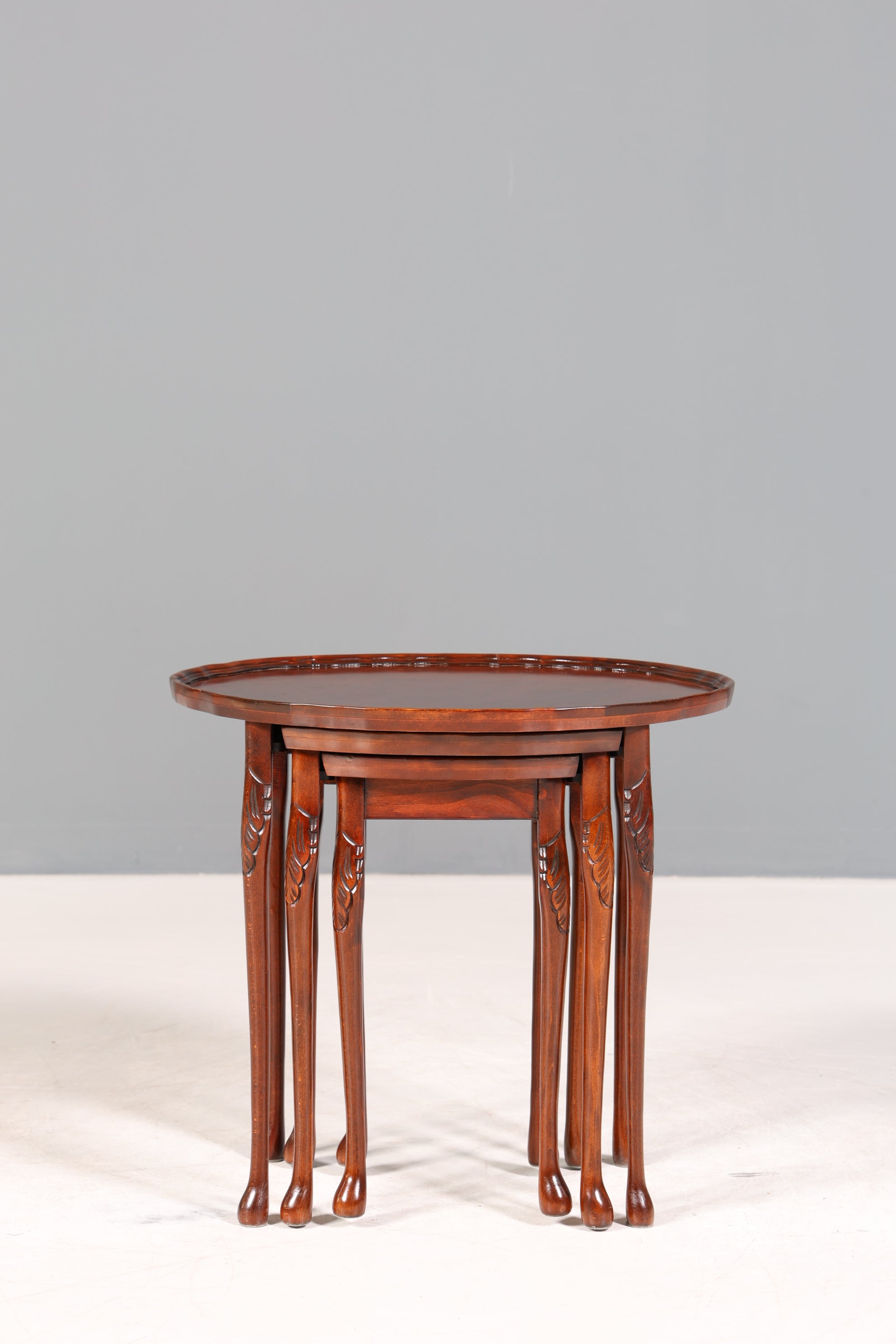Filigranes Englisches Tisch Set Couchtisch Englisch Antik Stil 3er Satz Ablagetisch Holz Beistelltisch