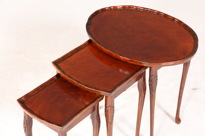 Filigranes Englisches Tisch Set Couchtisch Englisch Antik Stil 3er Satz Ablagetisch Holz Beistelltisch