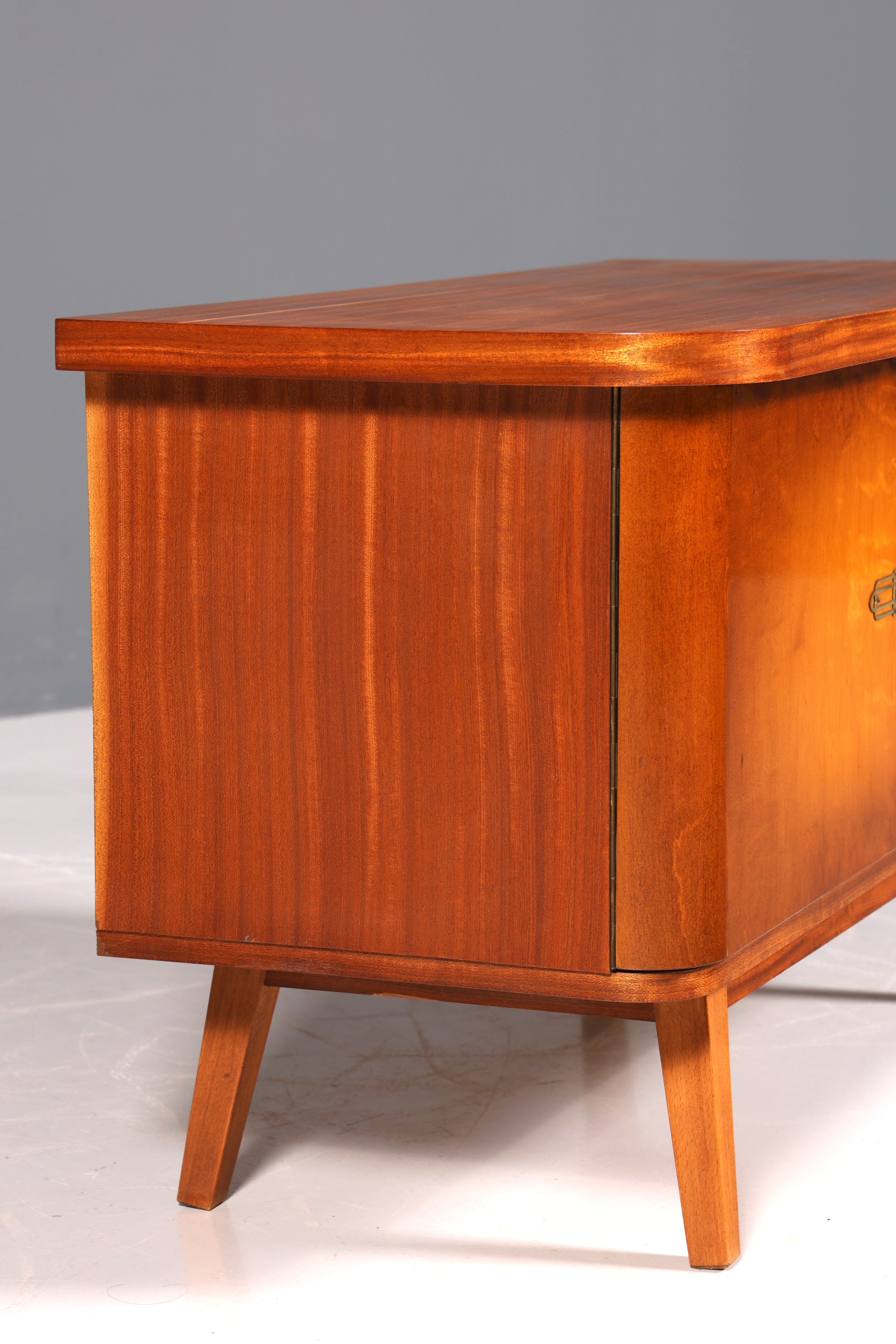 Stilvolle Mid Century Kommode Retro Flurkommode Vintage TV Kommode Schrank 60s