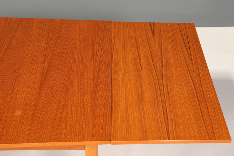 Wunderschöner Mid Century Esstisch Teak Holz Danish Design Tisch ausziehbarer Küchentisch 60er Jahre Tisch