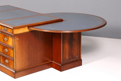Wunderschöner Original Heldense Schreibtisch Mahagoni Echt Lederauflage Englisch Antik Stil Chefschreibtisch Partner Desk Bürotisch mit Besprechungsansatz