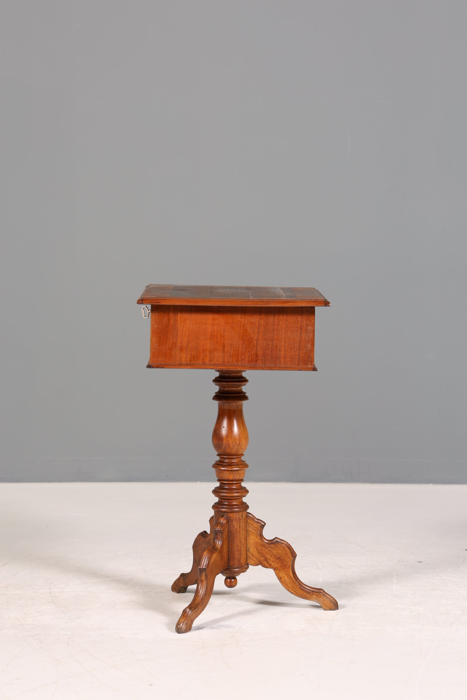 Traumhafter Gründerzeit Beistelltisch Louis Philippe Nähtisch Antik Ablagetisch um 1880