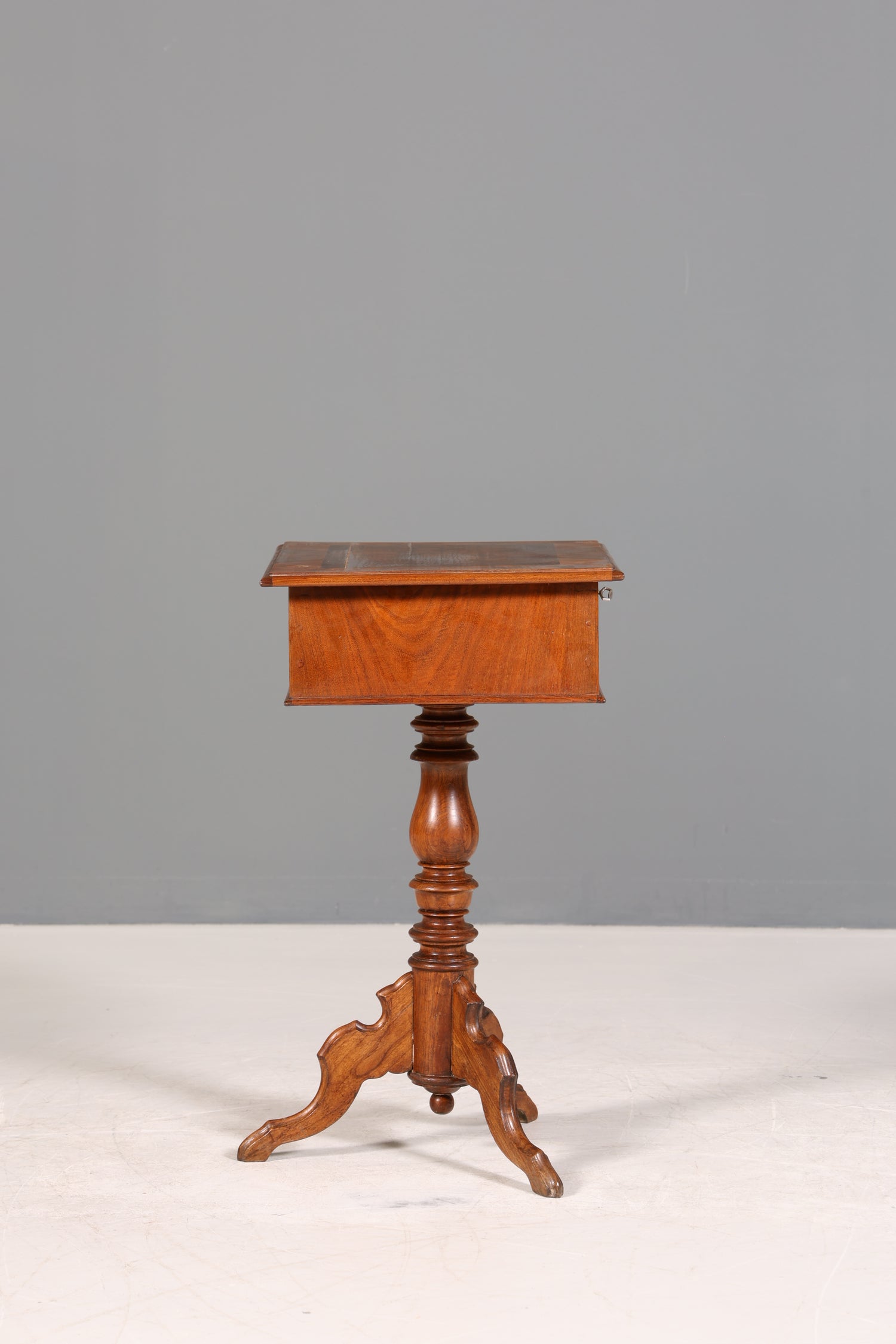 Traumhafter Gründerzeit Beistelltisch Louis Philippe Nähtisch Antik Ablagetisch um 1880