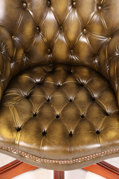 Wunderschöner Original Chesterfield Bürosessel &quot;Wade&quot; echt Leder Sessel Bürostuhl Captain Chair Sessel Office Chair 1 von 2