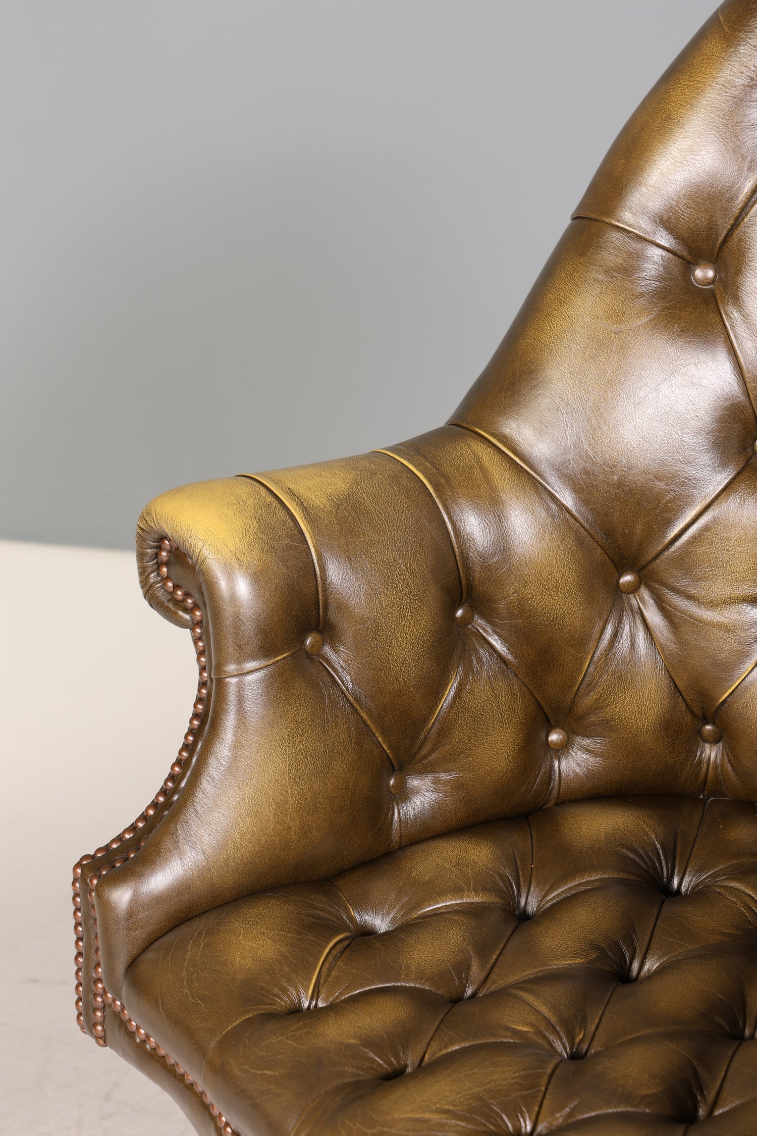 Wunderschöner Original Chesterfield Bürosessel &quot;Wade&quot; echt Leder Sessel Bürostuhl Captain Chair Sessel Office Chair 2 von 2