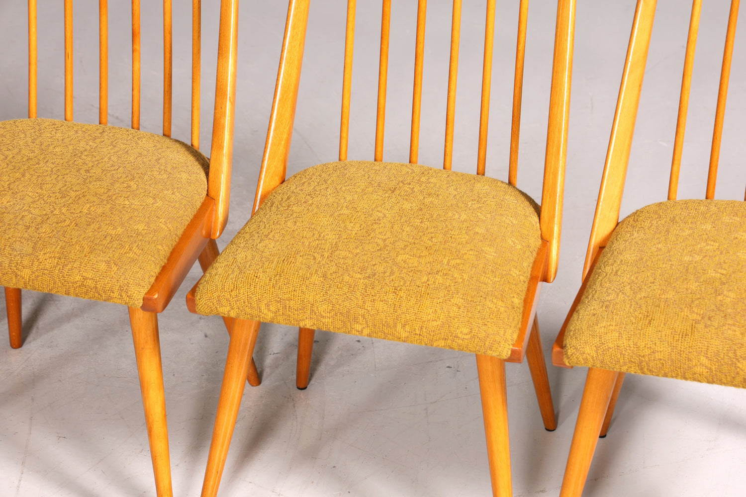 4x Schlichte Mid Century Stühle Retro Stuhlset Danish Design Küchenstühle Esszimmer Stühle