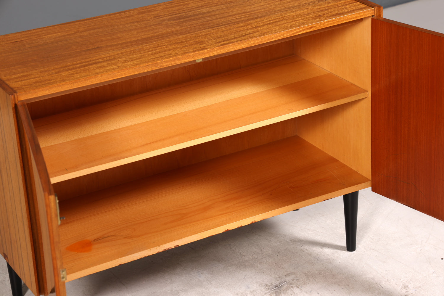 E860 Finish Wunderschöne Mid Century Kommode Vintage Schrank Retro Flur Kommode 60s Regal Sideboard