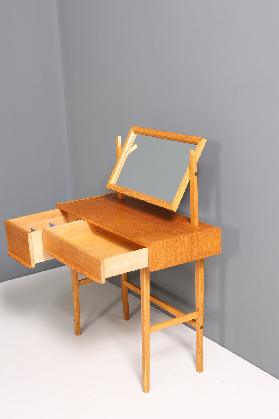 Wunderschöner Mid Century Schminktisch Danish Design Frisiertisch Retro Schreibtisch