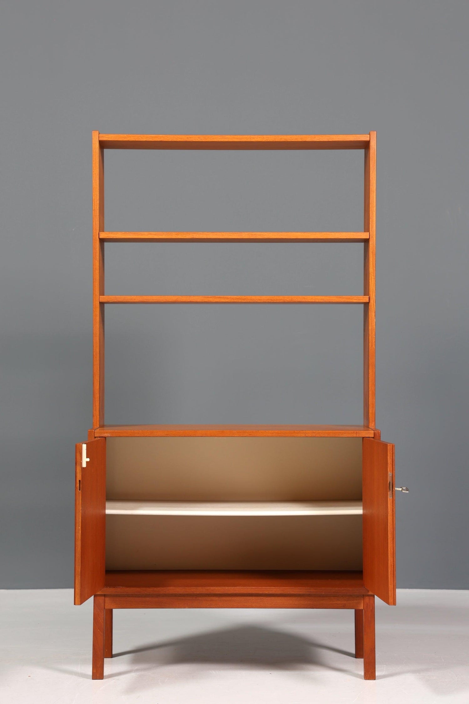 Schlichter Mid Century Schrank Vintage Retro Holz Regal 60er Jahre Bücherregal