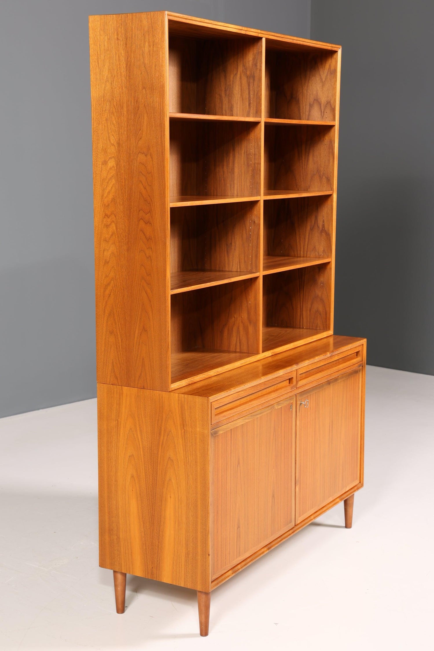 Schlichtes Mid Century Bücherregal Danish Design Schrank Retro Kommode &quot;Made in Denmark&quot; Regal 60er Jahre