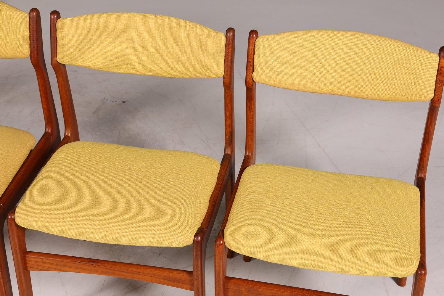 4x Mid Century Teak Holz Stühle Made in Denmark Retro Stuhlset Danish Design Küchenstühle
