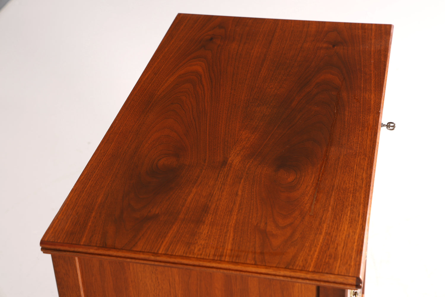 Wunderschöne Englische Kommode echt Holz Vertiko Schubladenkommode Antik Stil Wäschekommode