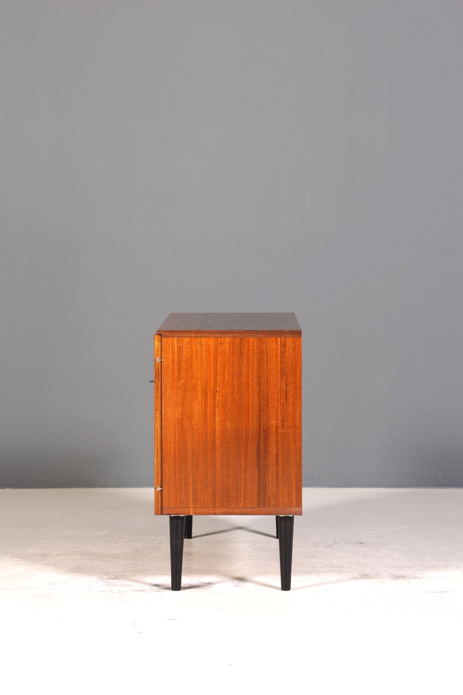 Wunderschöne Mid Century Kommode Vintage Schrank Retro Flur Kommode 60s Regal Sideboard