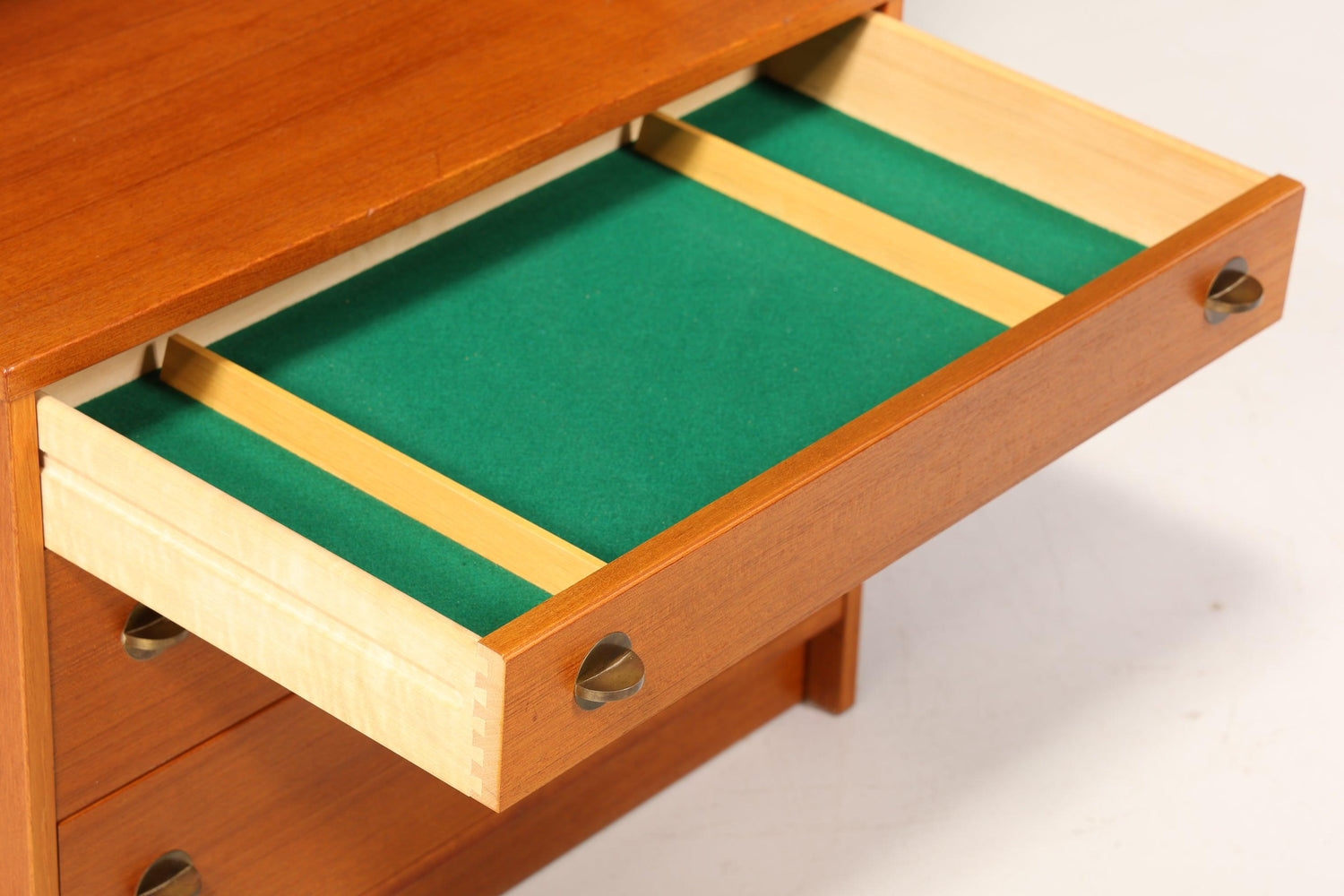 Wunderschönes Mid Century Regal Vintage Schrank Retro Vertiko Bücherregal Kommode 60er Jahre