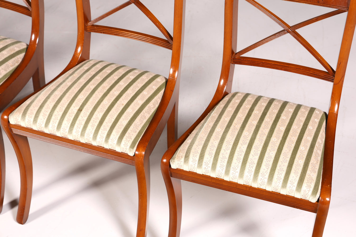 4x Edle Englische Stühle Englisch Dining Chairs Antik 60er Jahre Regency Küchenstühle Stuhlset