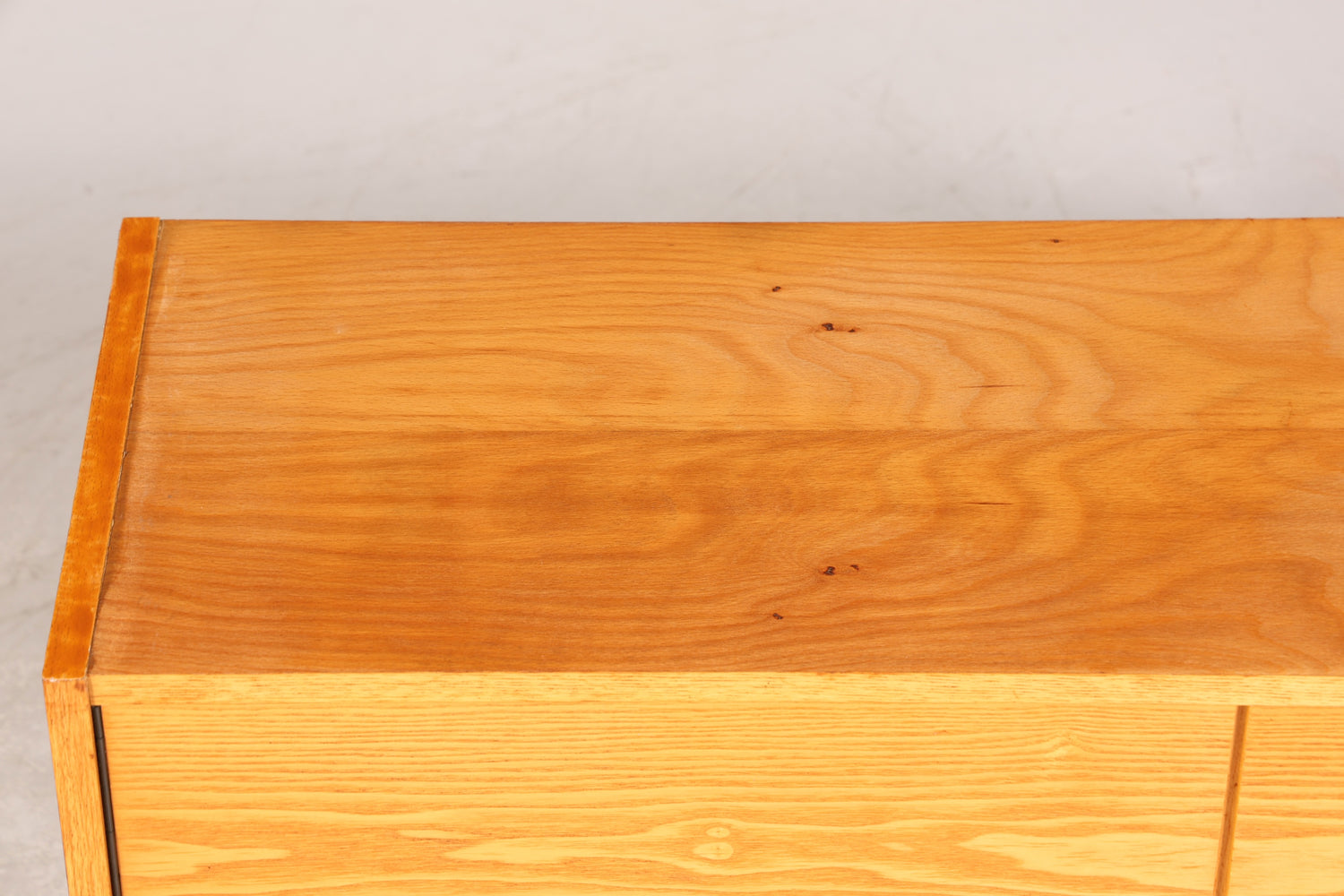 Stilvoller Original Hellerau Schrank Joachim Nebelung 430 Bauhaus Sideboard Retro Kommode 2 von 4