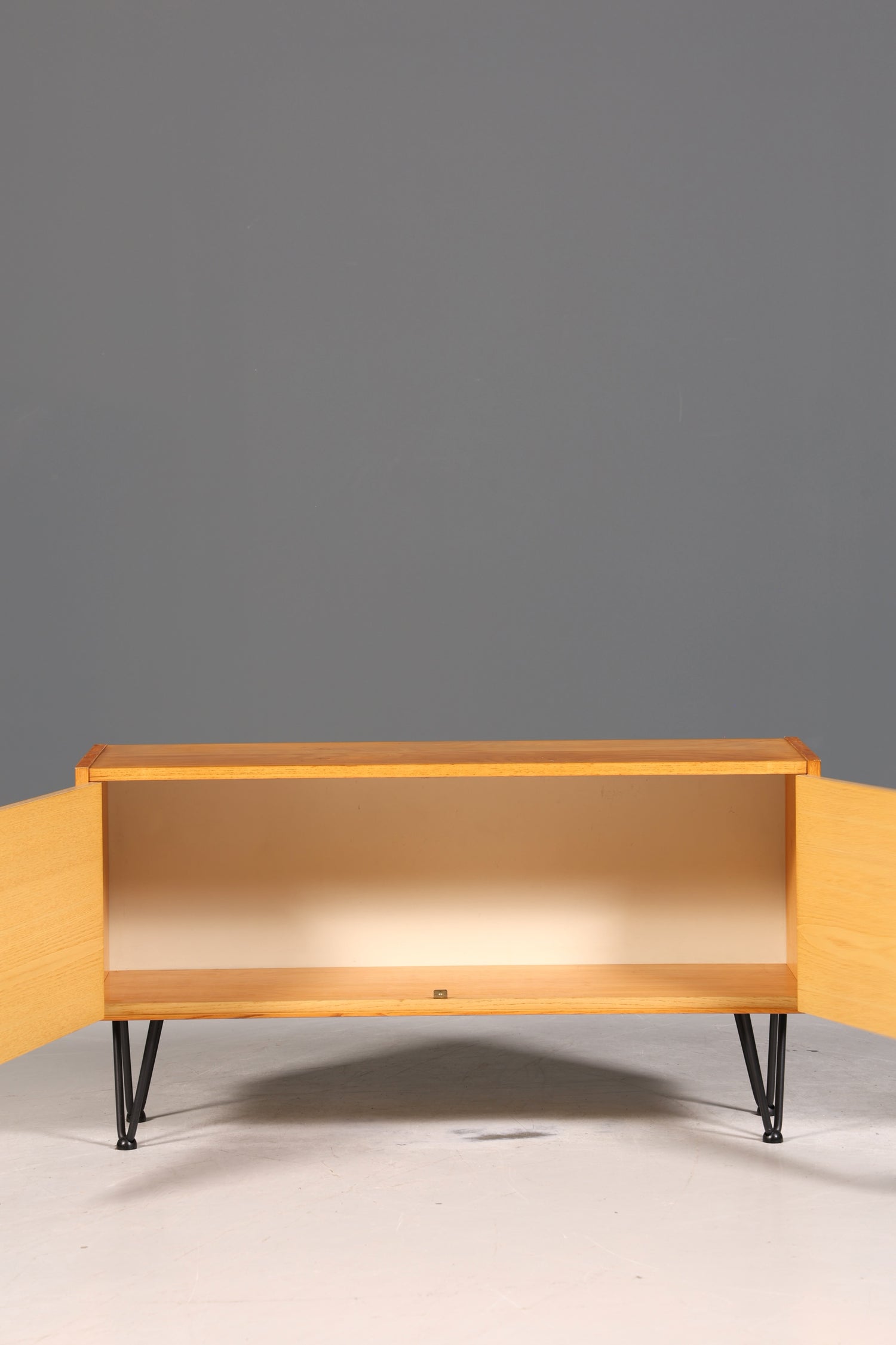 Stilvoller Original Hellerau Schrank Joachim Nebelung 430 Bauhaus Sideboard Retro Kommode 3 von 4