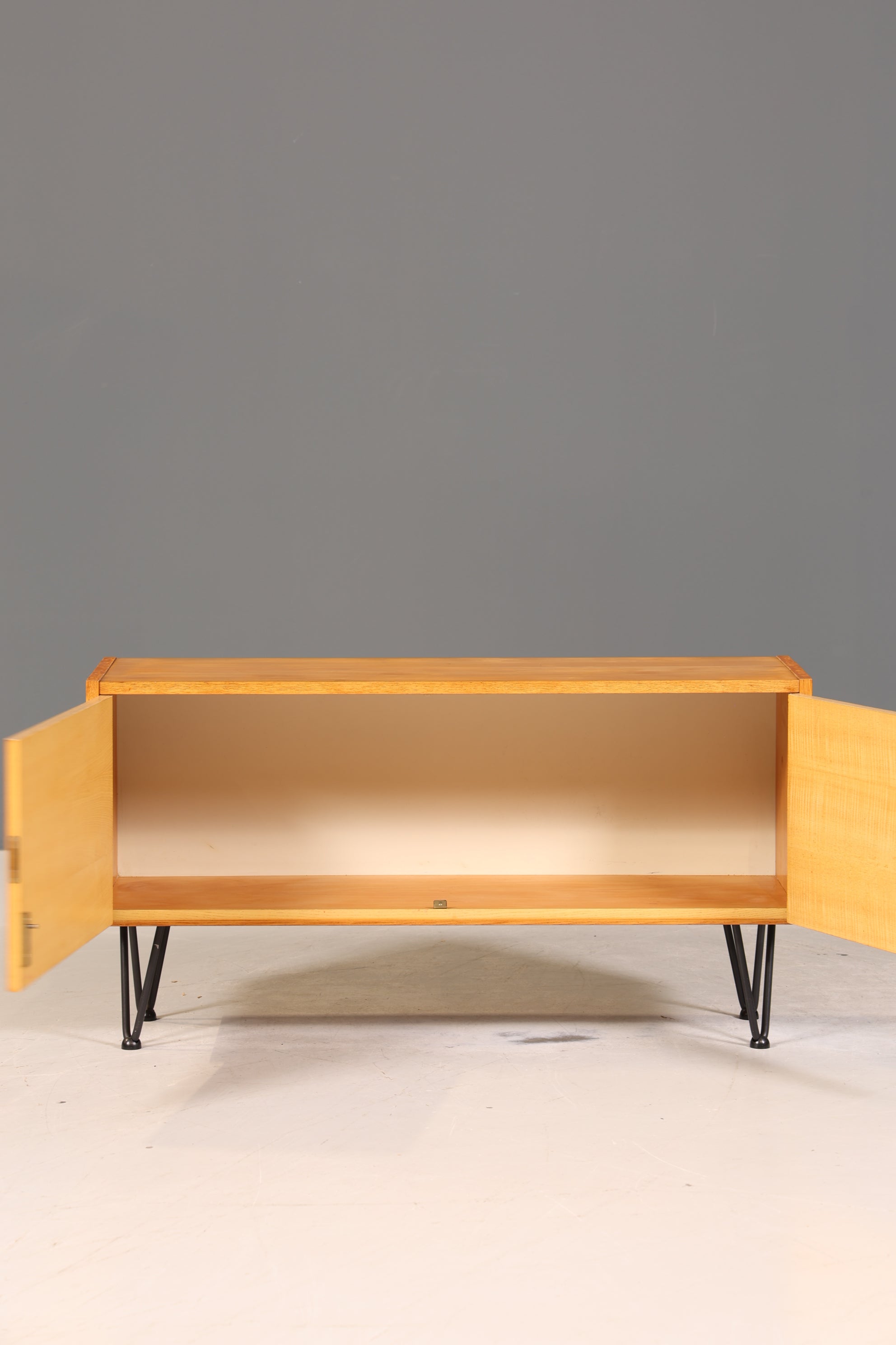 Stilvoller Original Hellerau Schrank Joachim Nebelung 430 Bauhaus Sideboard Retro Kommode 1 von 4