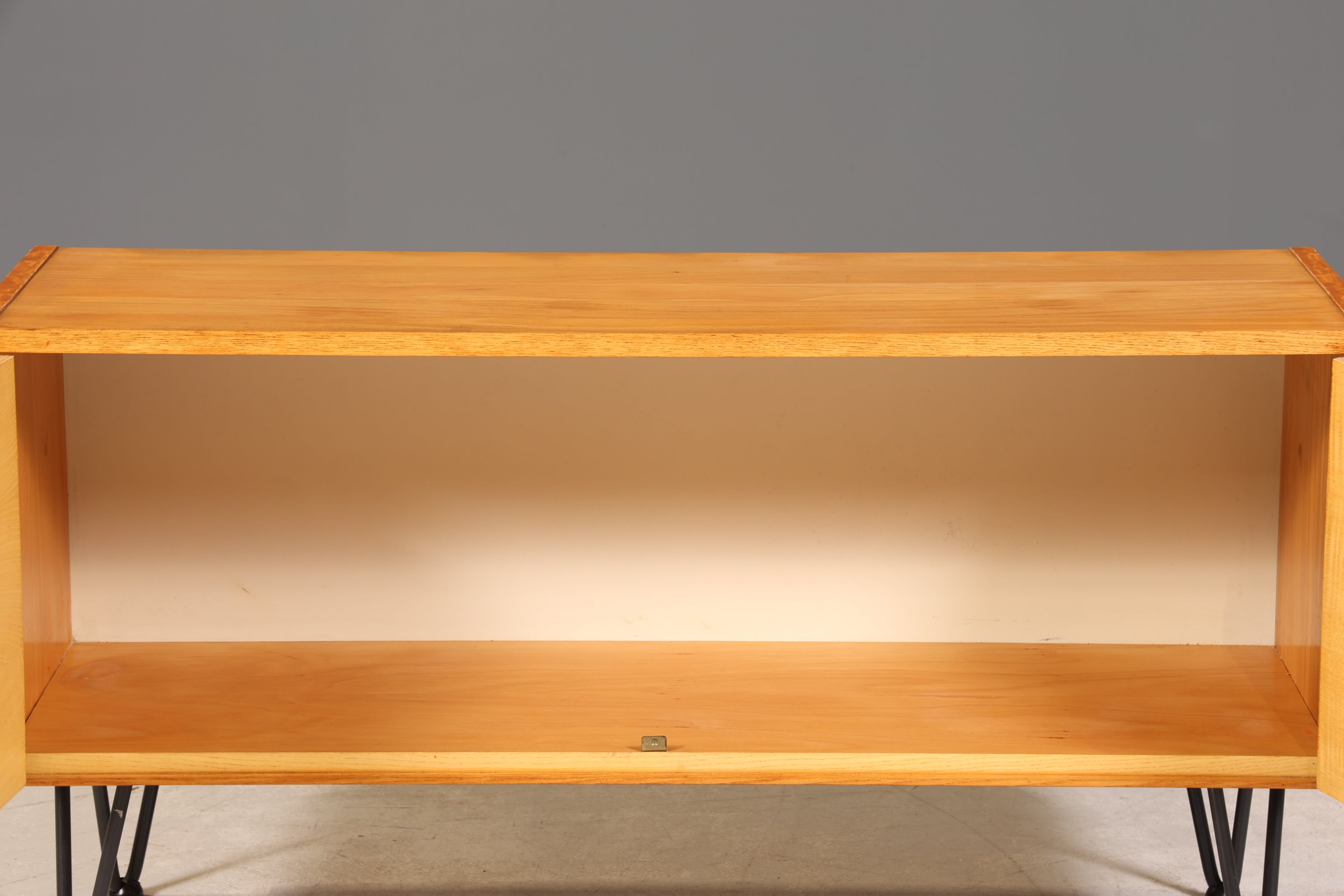 Stilvoller Original Hellerau Schrank Joachim Nebelung 430 Bauhaus Sideboard Retro Kommode 1 von 4