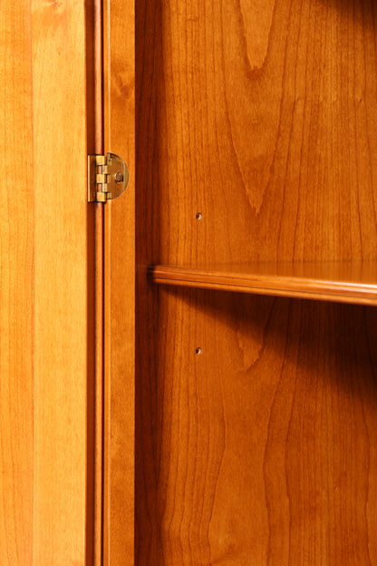 Traumhafter Original Selva Schrank Antik Stil massiv Holz Dielenschrank Villa Borghese Kleiderschrank Wäscheschrank