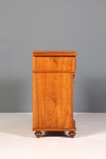 Stilvolle Gründerzeit Kommode Jugendstil Antik Sideboard Schubladenkommode Wäschekommode