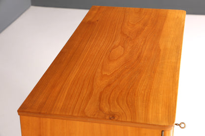 Wunderschöner Mid Century Schrank 60er Jahre Wäscheschrank Aktenschrank Kommode