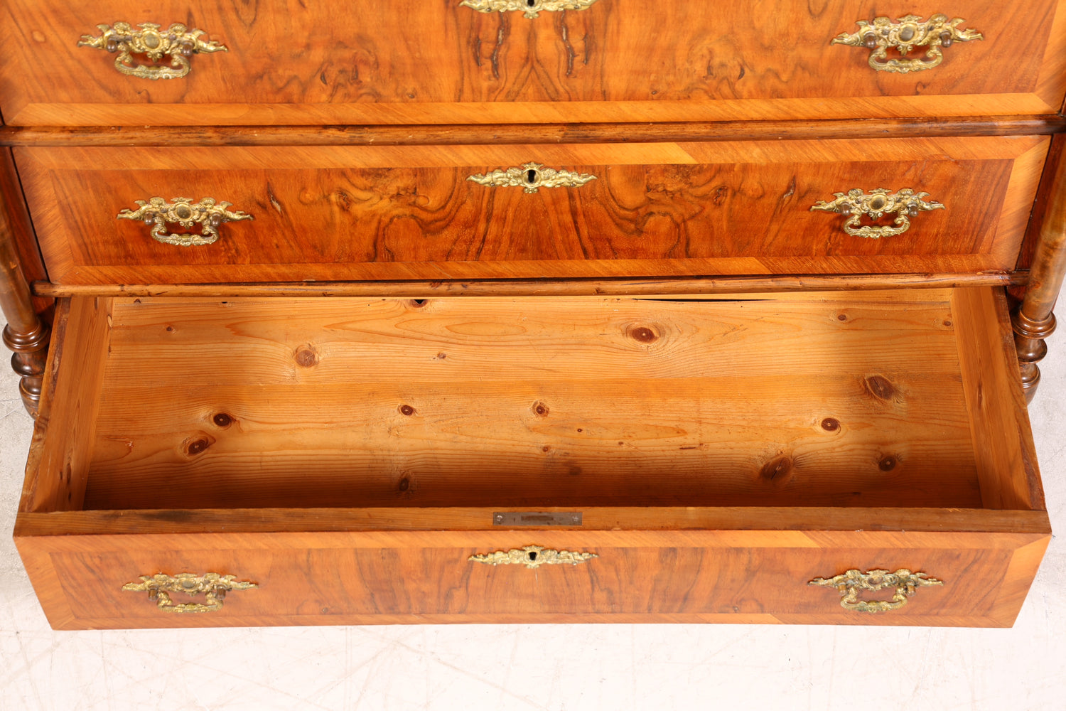 Wunderschöne Gründerzeit Kommode Louis Philippe Nussbaum Schubladen Kommode Sideboard um 1880