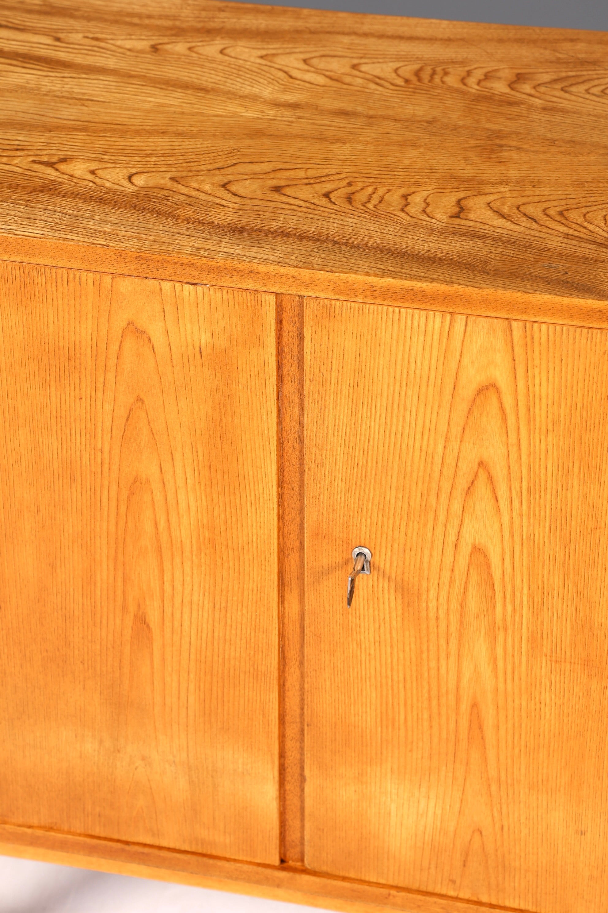 F893 Finish cm Wunderschöner Mid Century Schrank 60er Jahre Wäscheschrank Aktenschrank Kommode