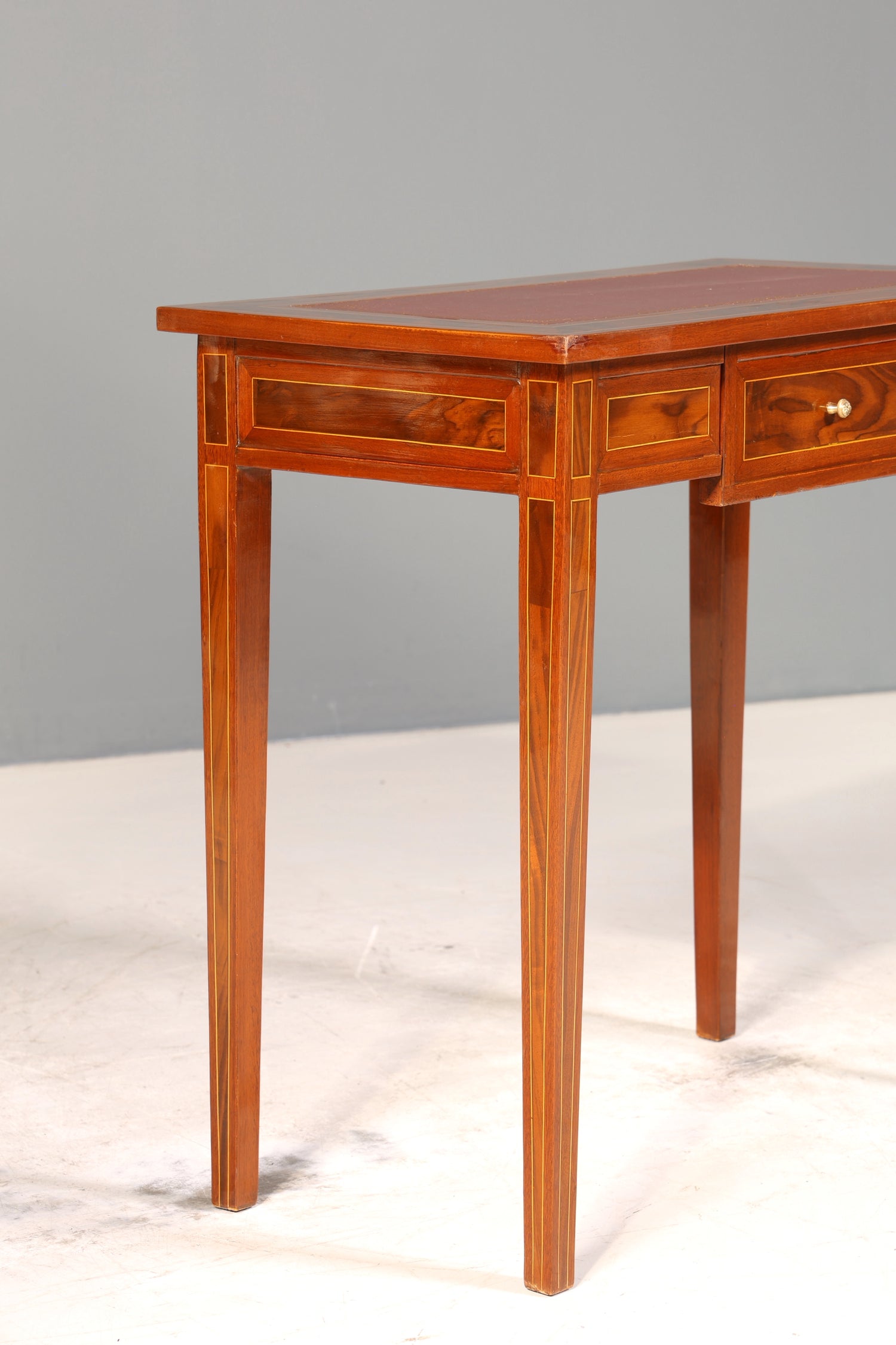 Traumhafter filigraner Schreibtisch French Desk Antik Stil Bürotisch Office Desk