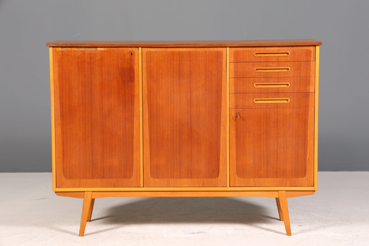 Wunderschönes Mid Century Highboard Teak Holz Schrank Büro Kommode 60er Jahre