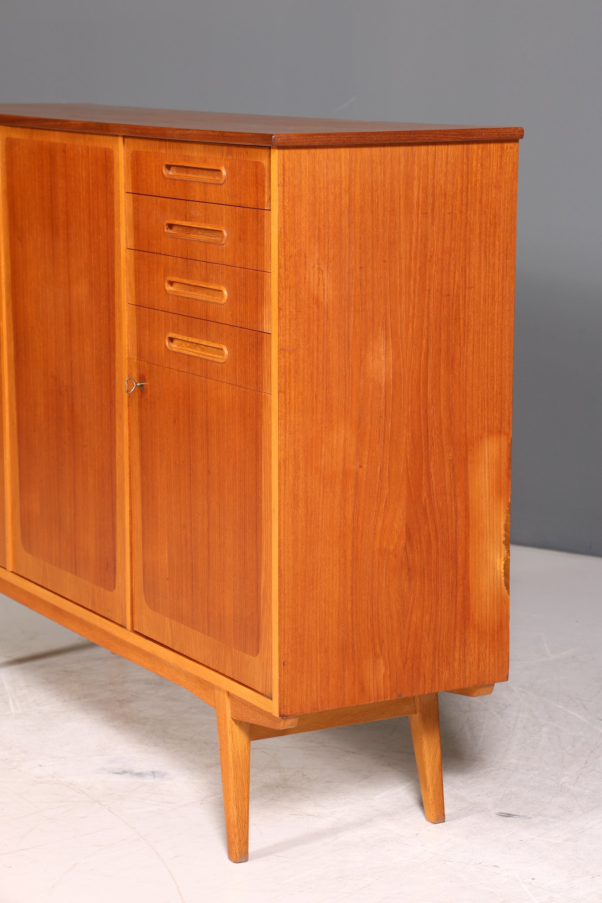 Wunderschönes Mid Century Highboard Teak Holz Schrank Büro Kommode 60er Jahre