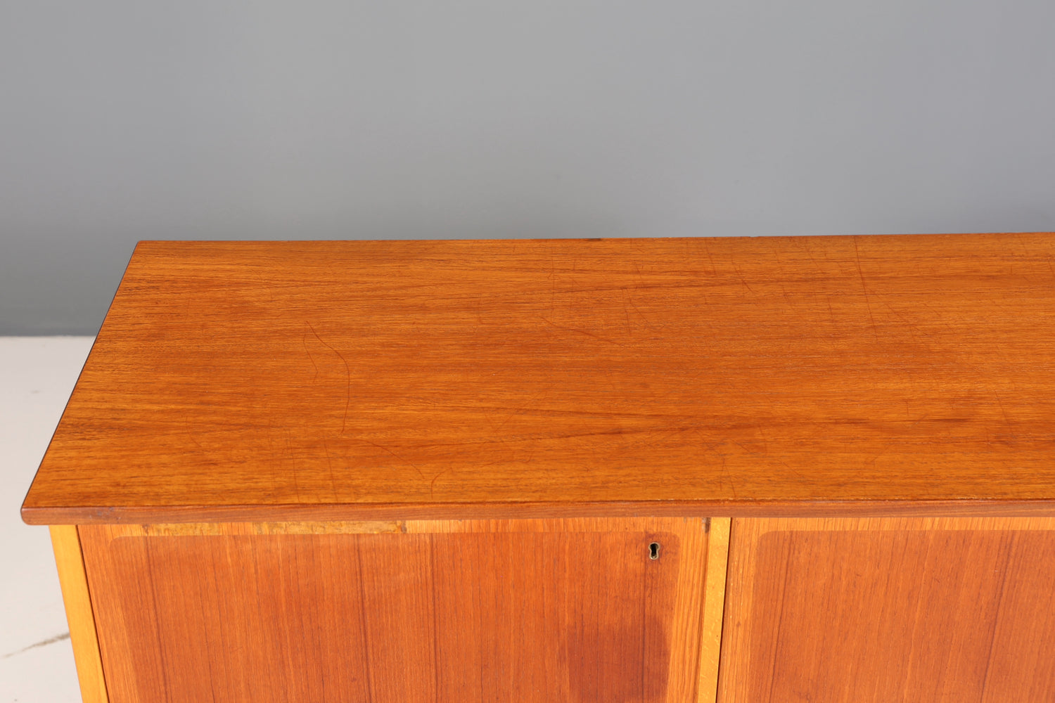 Wunderschönes Mid Century Highboard Teak Holz Schrank Büro Kommode 60er Jahre