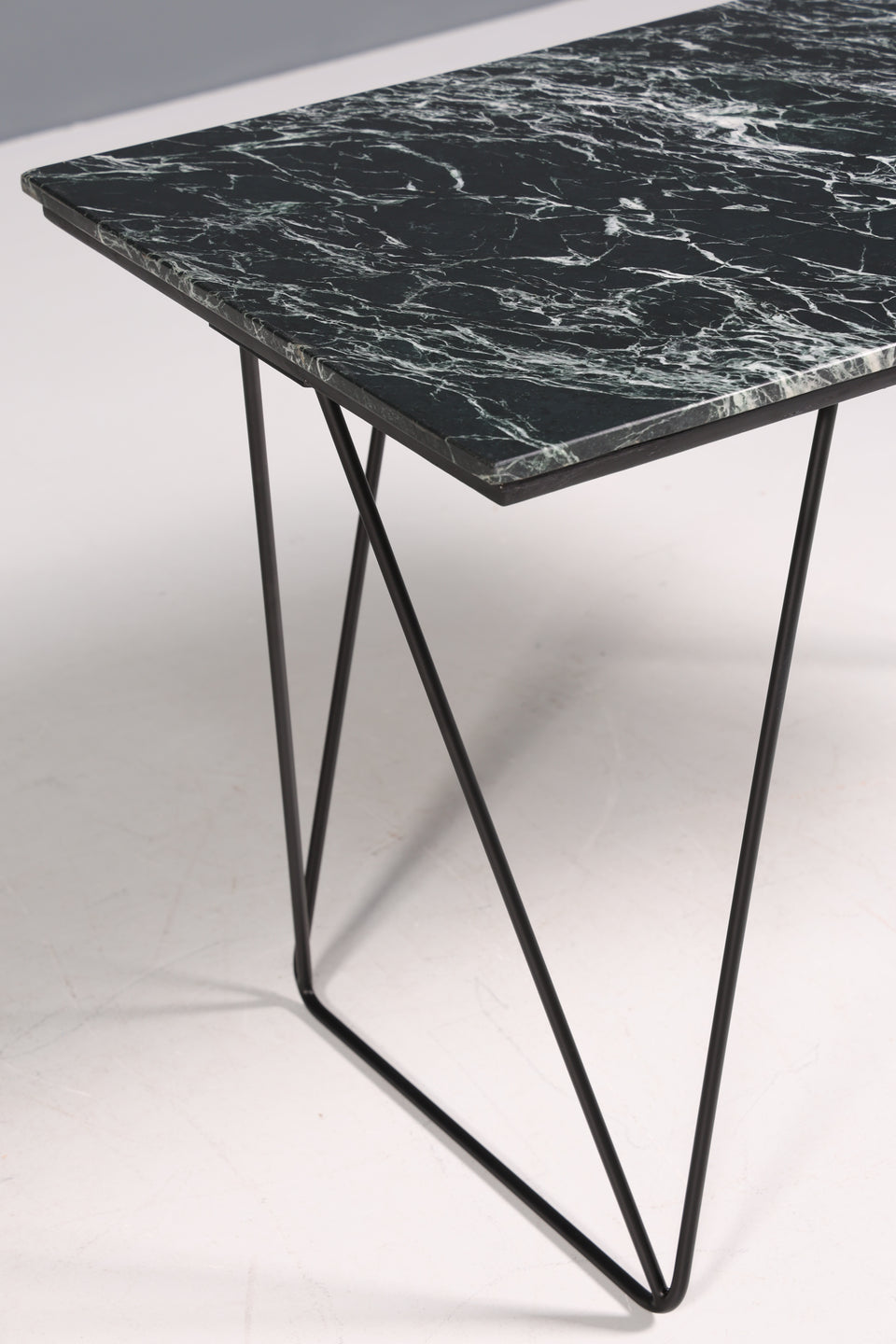 Einzigartiger Schreibtisch mit Marmorplatte Bürotisch mit Hairpin Legs Tisch