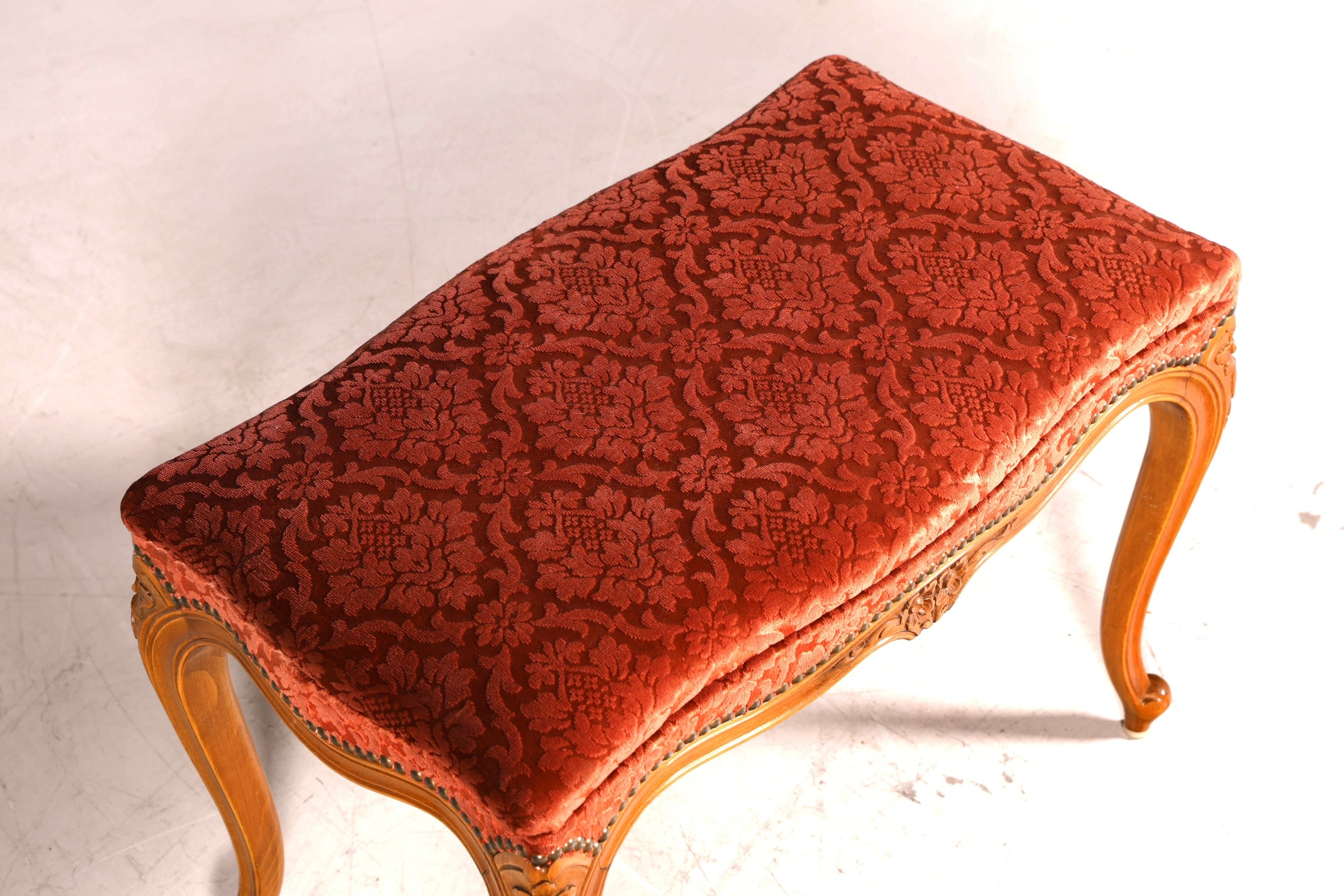 Wunderschöner Chippendale Hocker Barock Antik Stil Fussablage Schemel