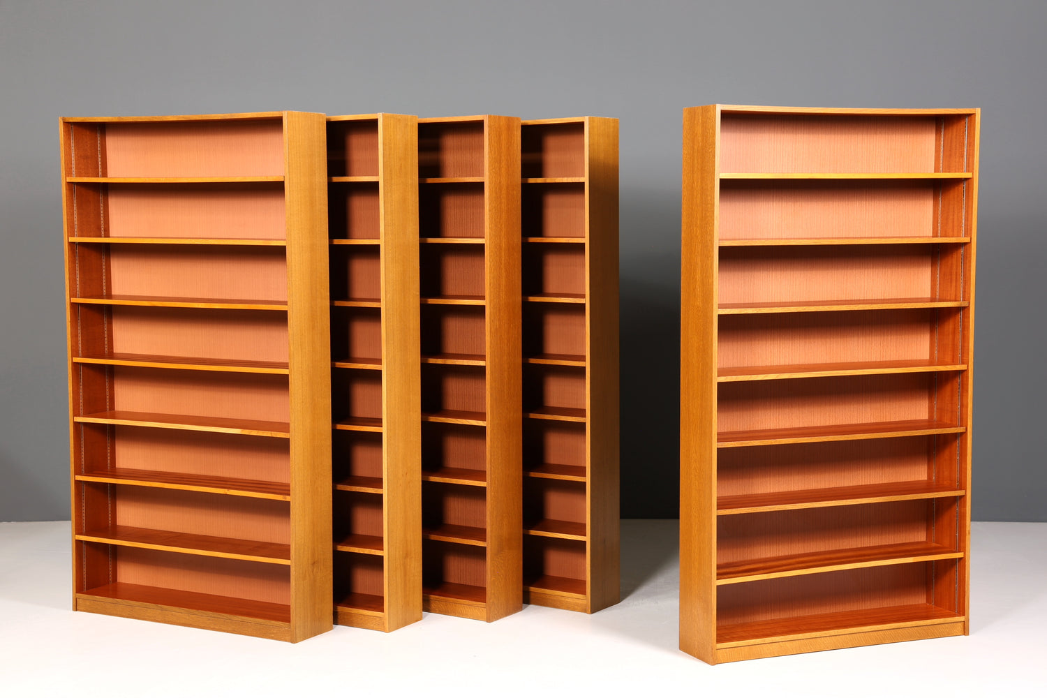 Schlichtes XXL Mid Century Regal Vintage Bücherregal Schrank Buchablage 60s Bookshelf 3 von 5