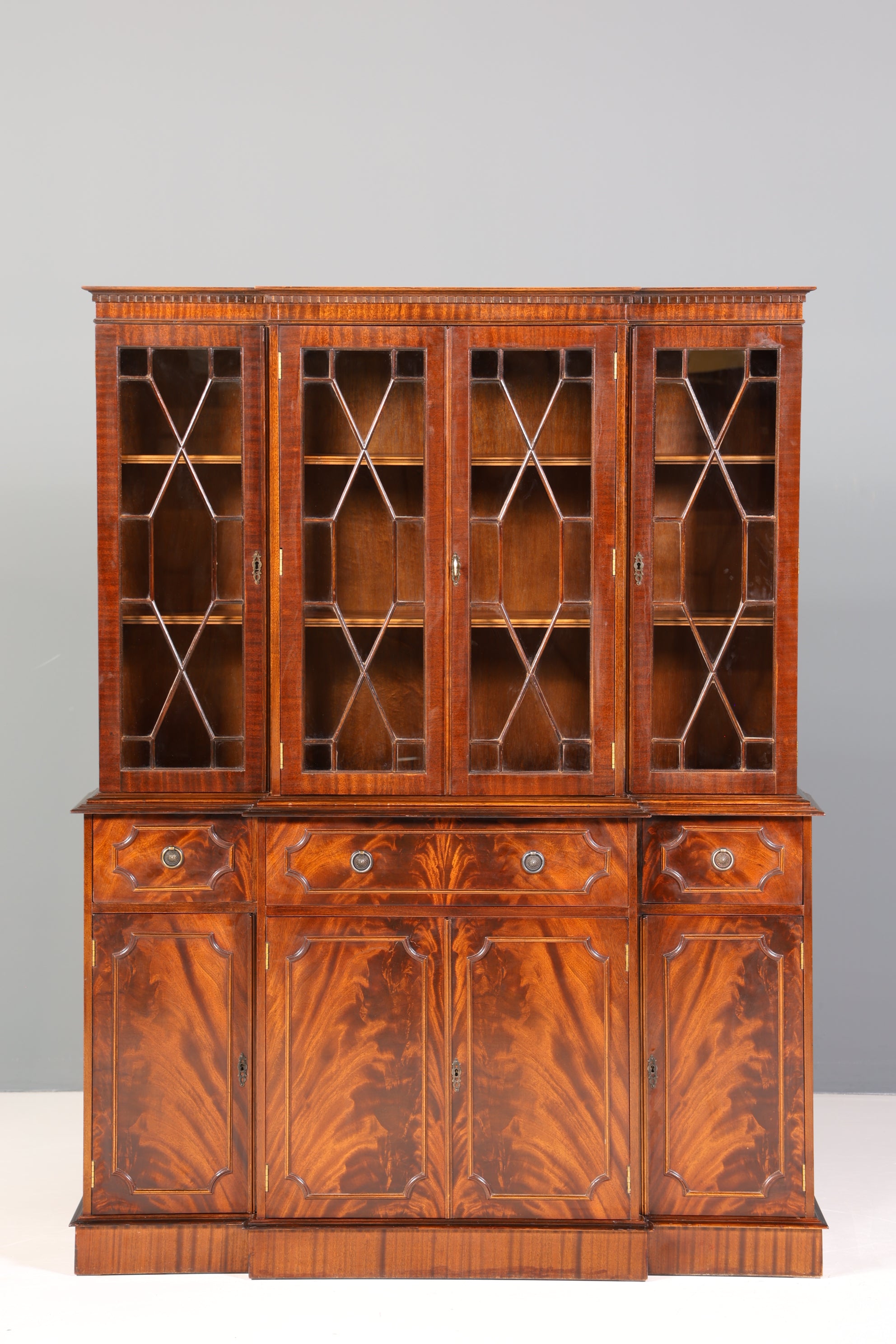 Wunderschöne Englische Vitrine Bücherschrank Buffet Antik Stil Englisch Glasvitrine Bibliothek