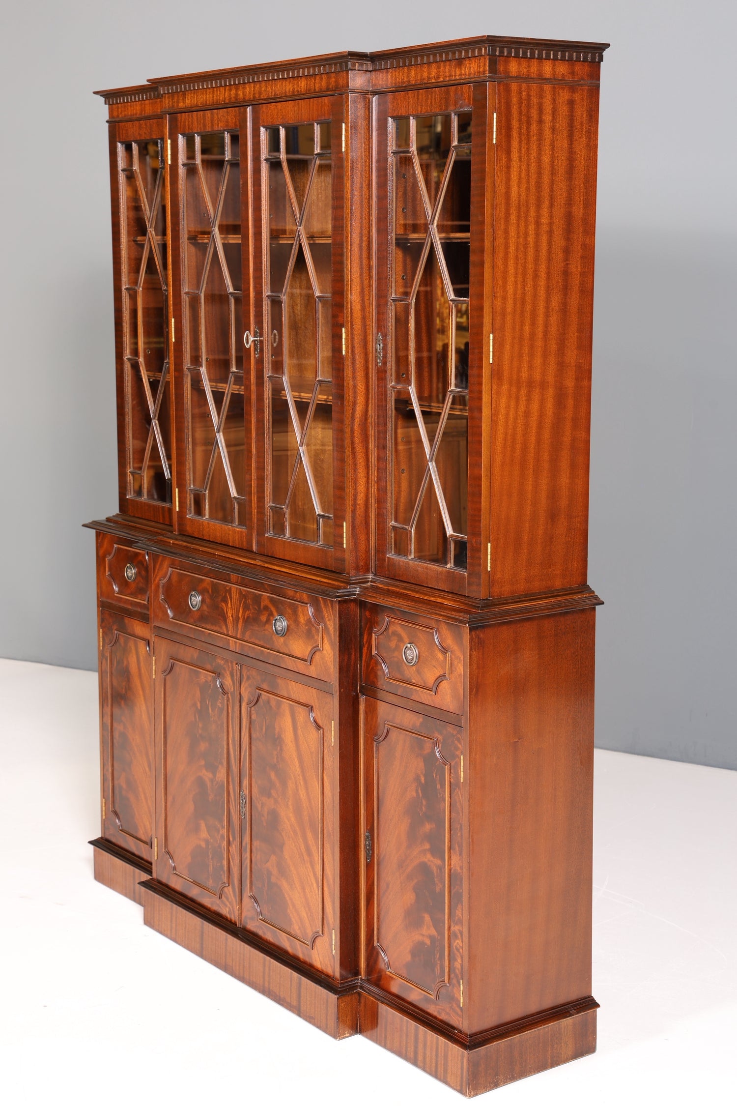 Wunderschöne Englische Vitrine Bücherschrank Buffet Antik Stil Englisch Glasvitrine Bibliothek